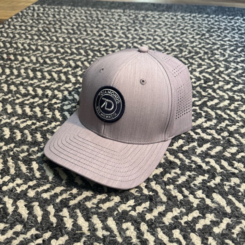 7 Diamonds Fairway Hat in Rose